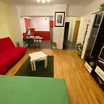 アパート 214 With Private Parking *