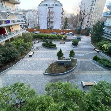 Apartment 214 With Private Parking Bucharest