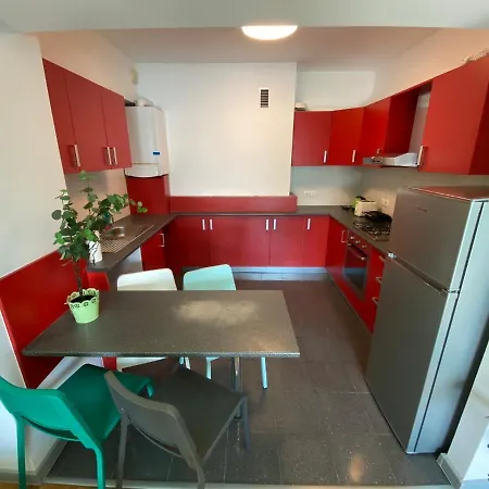 214 With Private Parking Bucharest